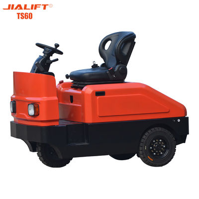 Qualität  6000kg Electric Tow Tractor Motors Seated Electric Baggage Tug  5500N usine